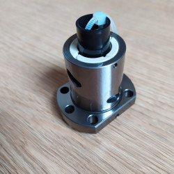 Uzgrieznis SFU1204, SFU1605, SFU2005, SFU2505, SFU2510. SFU3210.  SFS2010 lodīšu pārvadskrūve, lodīšu skrūvpārvads