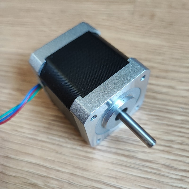 Nema 17 stepper motor 42HS48-2504 with 0.5 N/m  2.5A 48mm