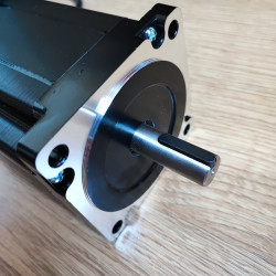 Nema 34 ar 8.5N.m 6.0A Diameters 14mm Soļu motors